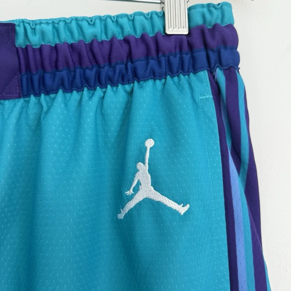 Jordan Charlotte Hornets Game Shorts 38 Large NBS Swingman Teal Hardwood Classic